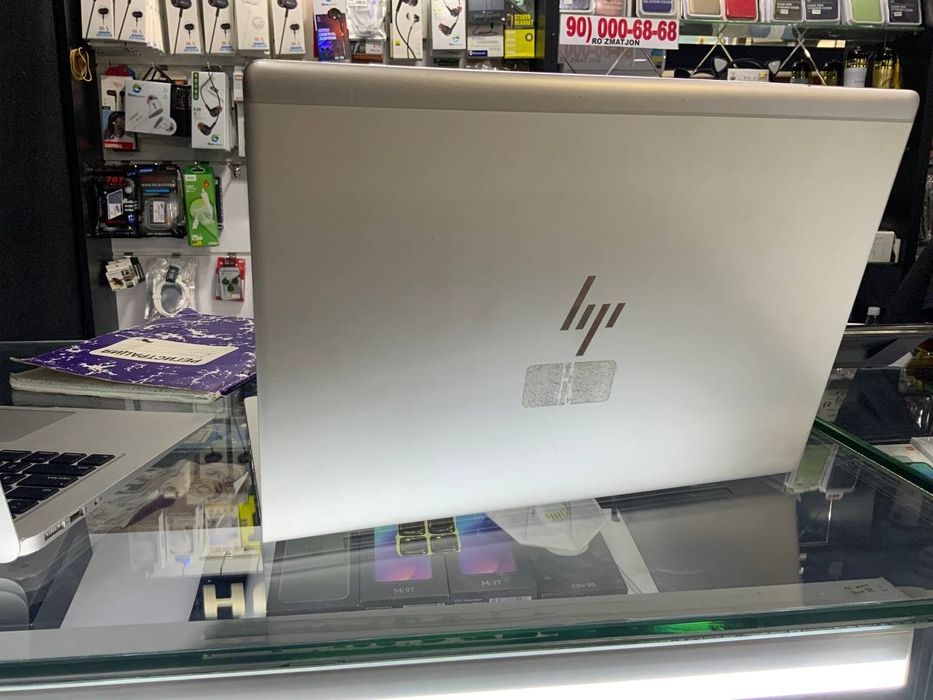 Hp-Elitebook V1 intel core i5-7300CPU 2. 60gh