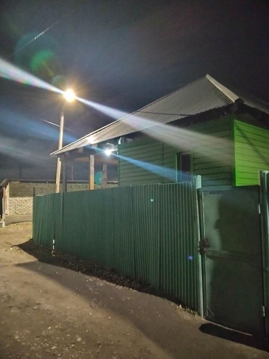 Продается два дома в одном участке