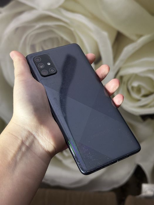 Самсунг А71 есть торг