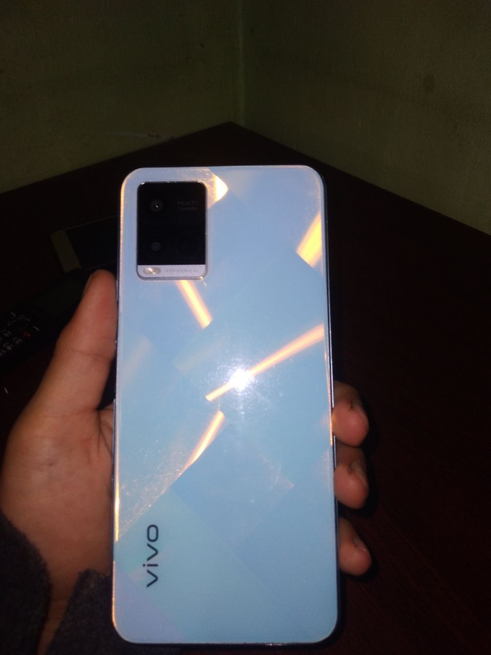 Vivo Y21         ((-64 talik)) 900.000ming