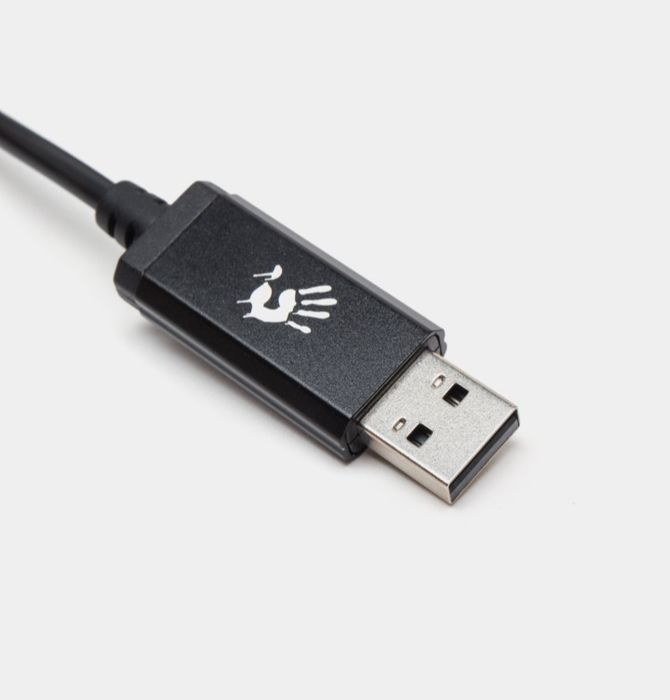 O'yin quloqchini G520S model (Bloody)