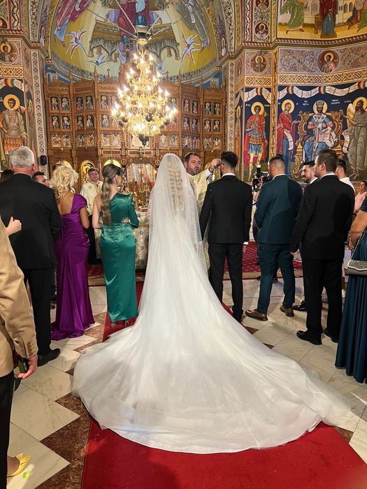 Vând rochie de mireasă