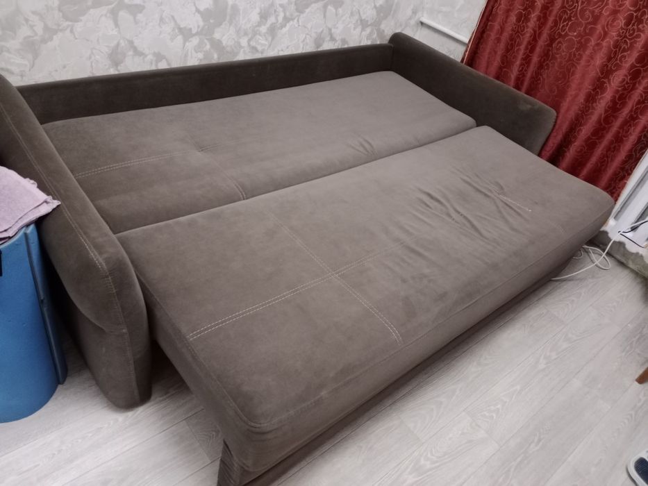 Продам диван хорошего качества