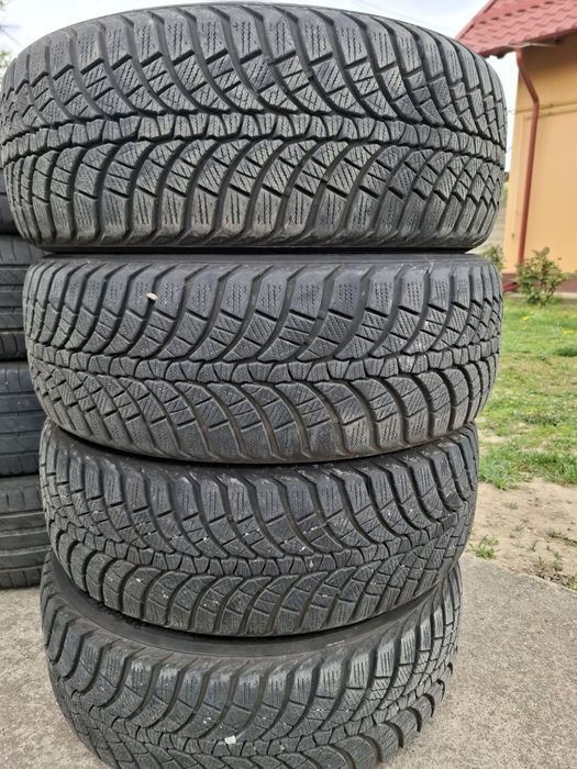 Cauciucuri anvelope iarna 195 205 215 225 235 245 45 55 60 65 16 17 18