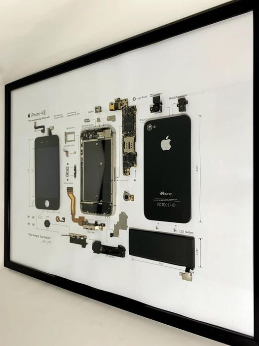 Iphone 4S автентичен разглобен в картина фенове на apple