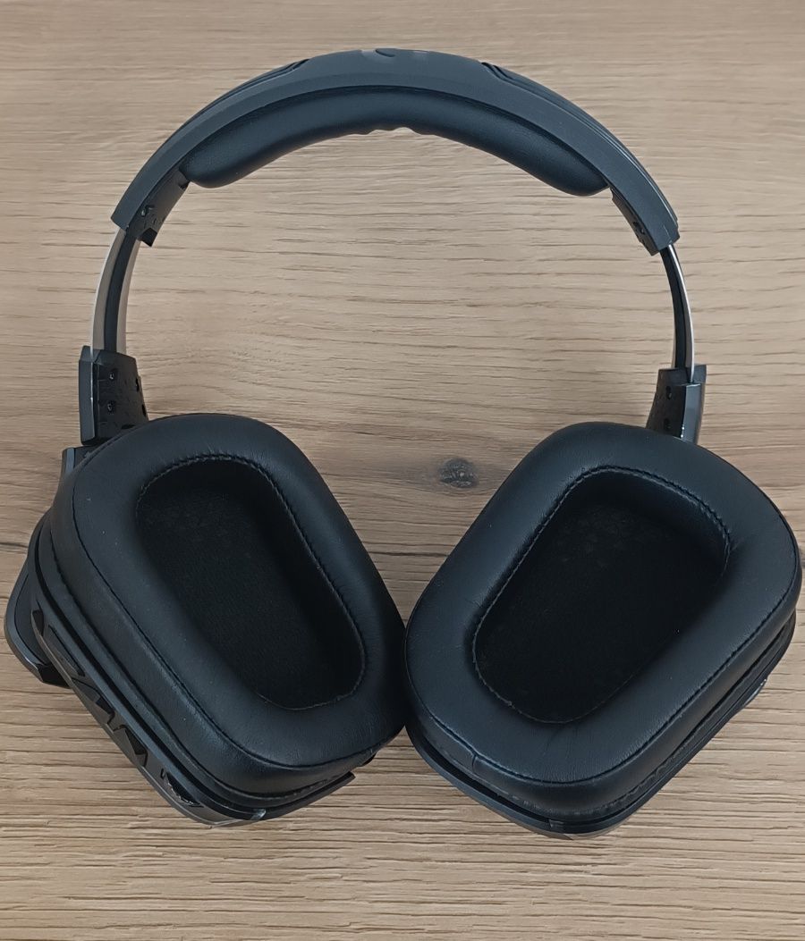 Слушалки Logitech g935