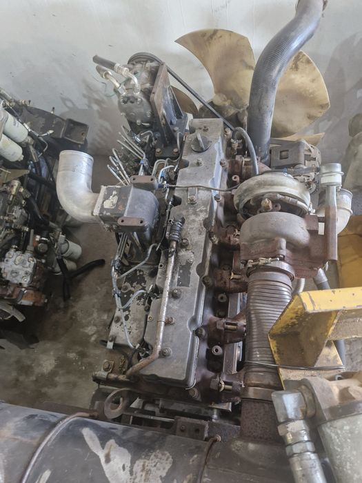 Маторлар сотилиди дизелный. Хар хил техникаларга. Кумминс, магнум.