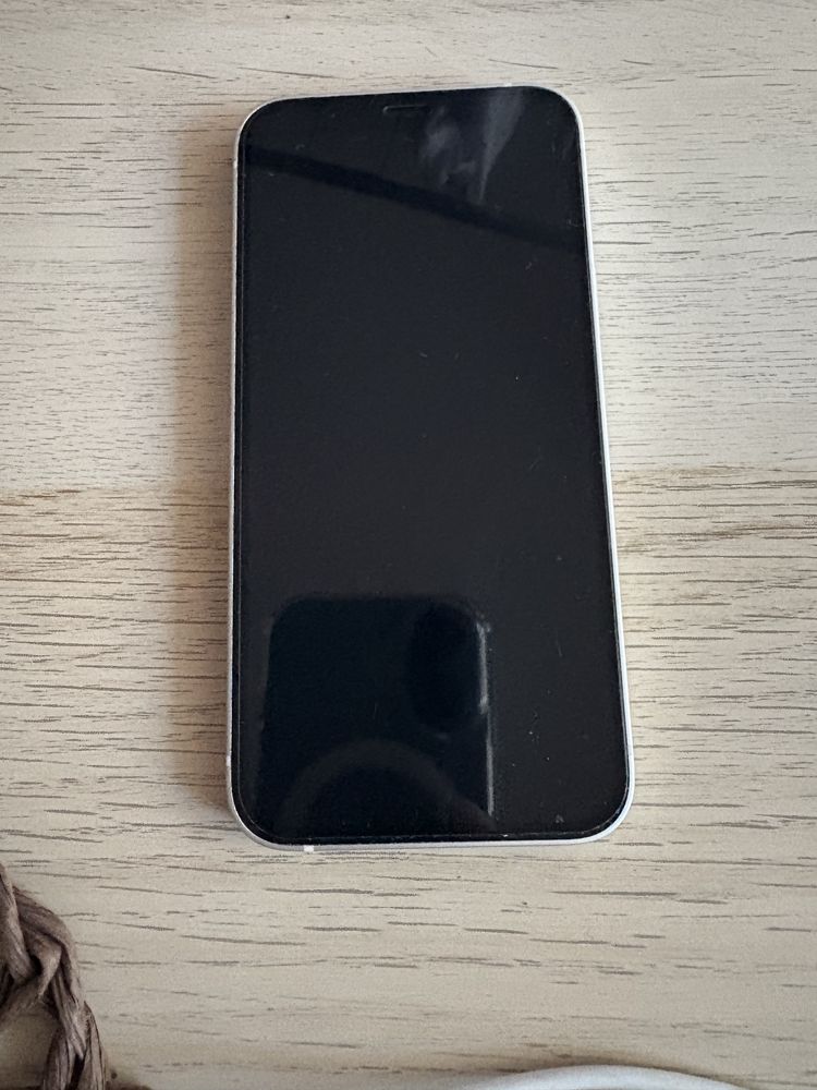 iPhone 12 Mini 64GB – Бял, Отлично състояние