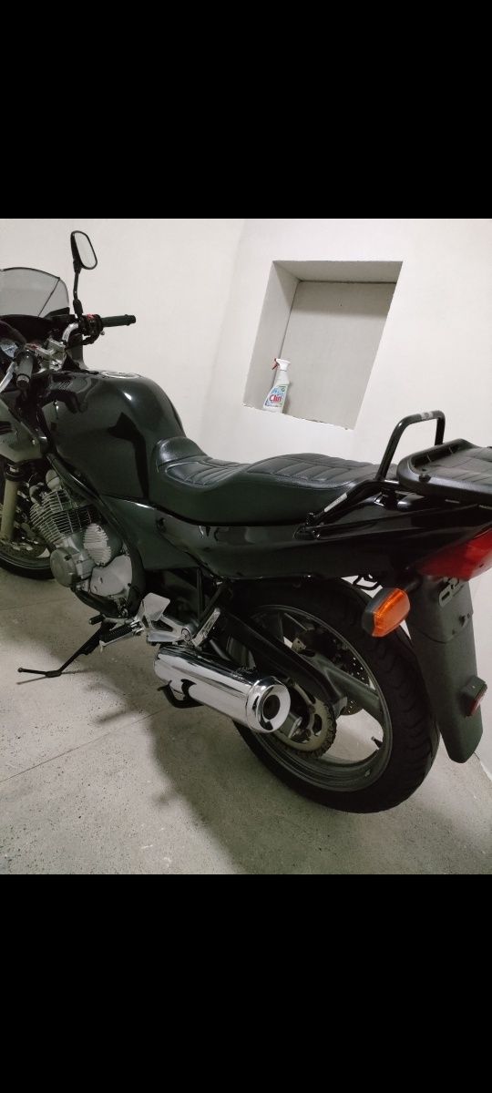 Vind /Schimb Yamaha 1200 Euro