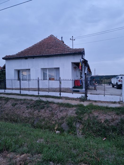 Vând casa Terebesti sau schimb