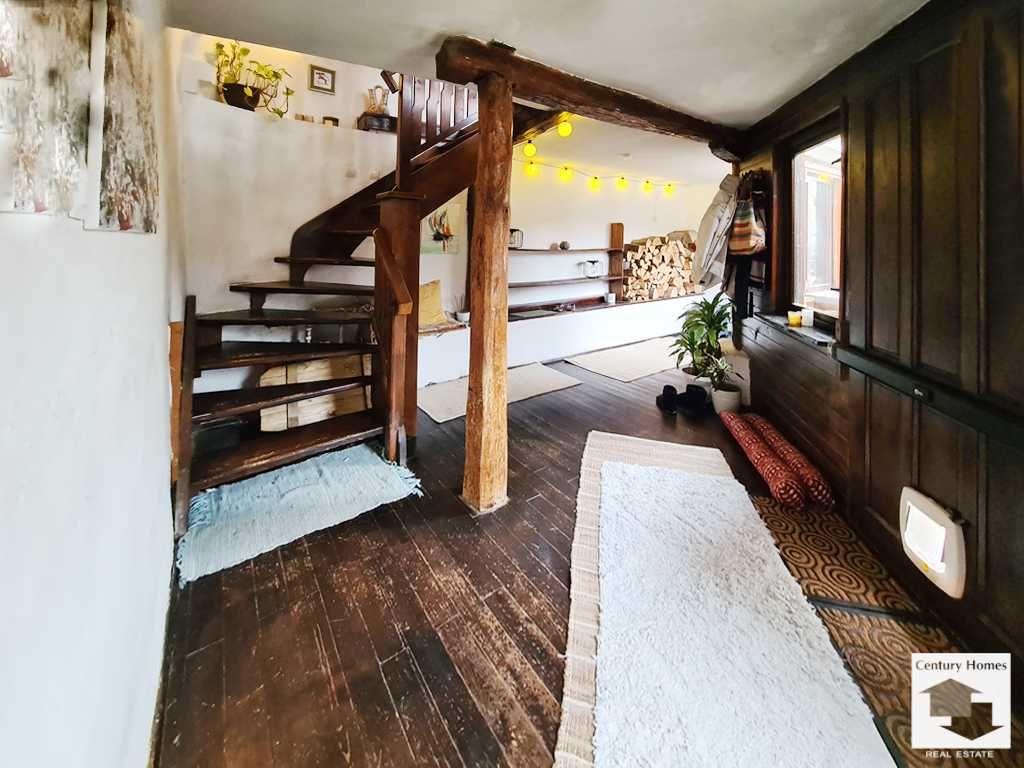 165093 Двуетажна къща в с. Съботковци, само на 15 км. от гр. Габрово