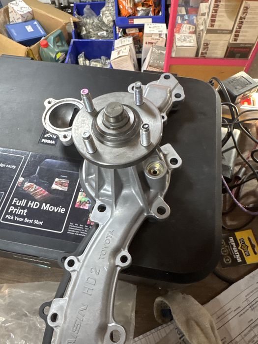 Помпа toyota lexus 4.0 1GR FE