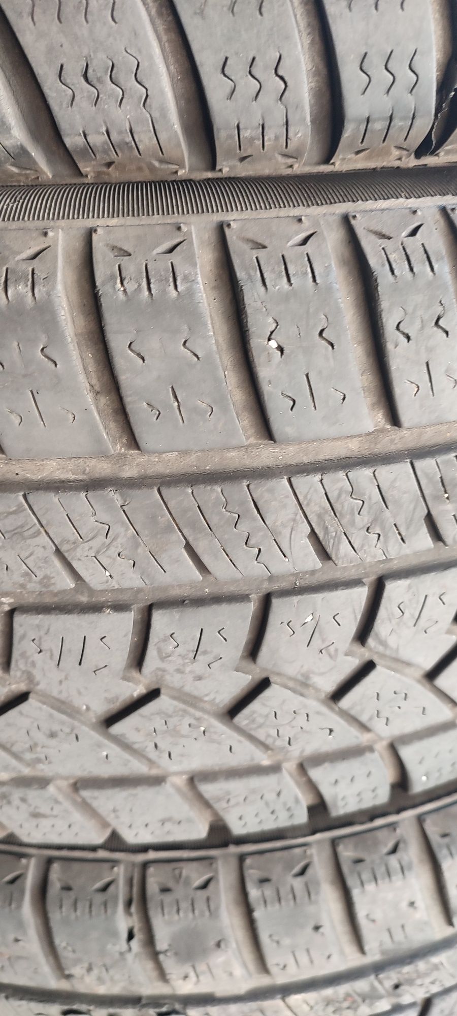 215.55.18. зимни гуми