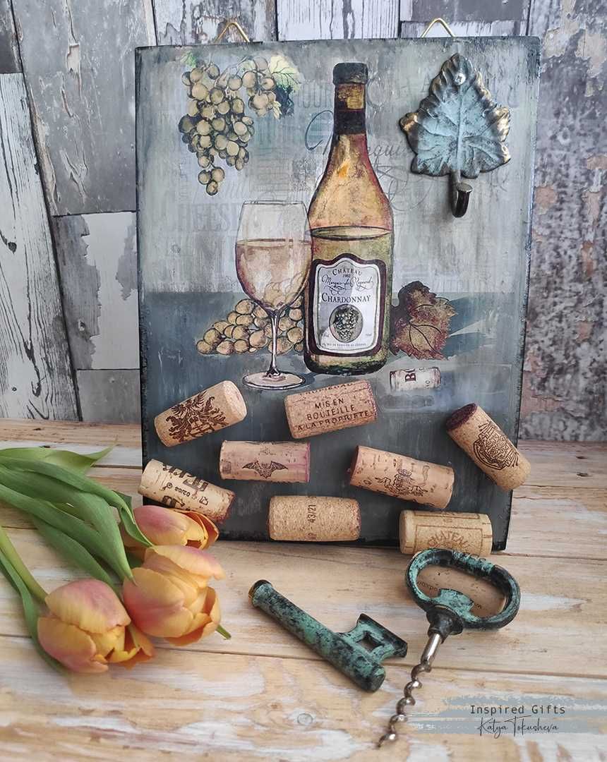 "I love WINE"- декорация с автентичен тирбушон и подарък