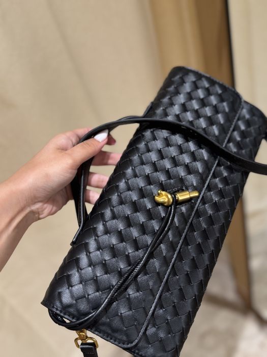 Дамска чанта клъч bottega Venet*a