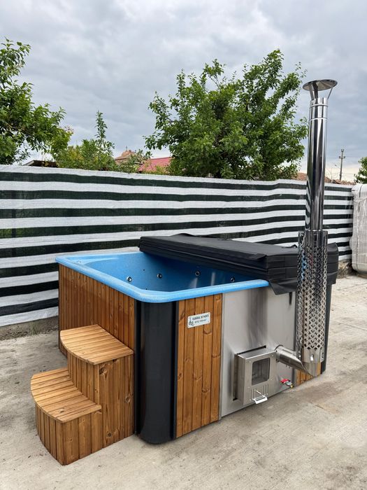 Ciubar patrat 2.2m x 2.2m