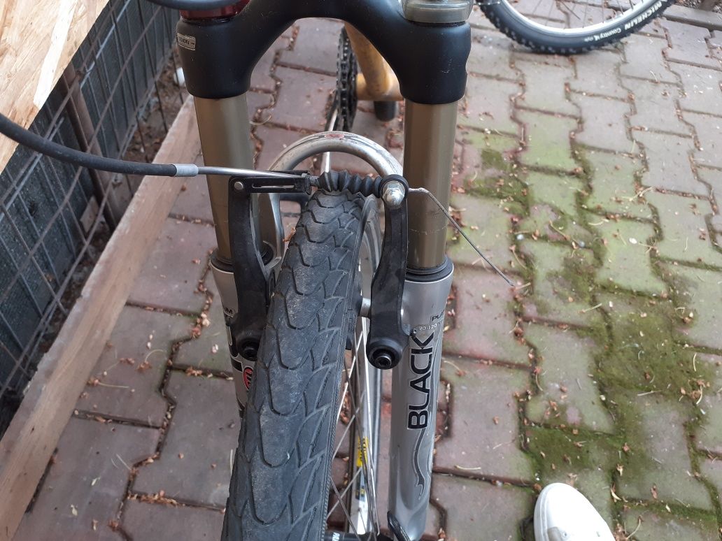 Vând bicicletă urgent