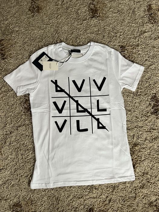 Мъжки маркови тениски  Размери с/м/л/хл/2хл Цена 28лв