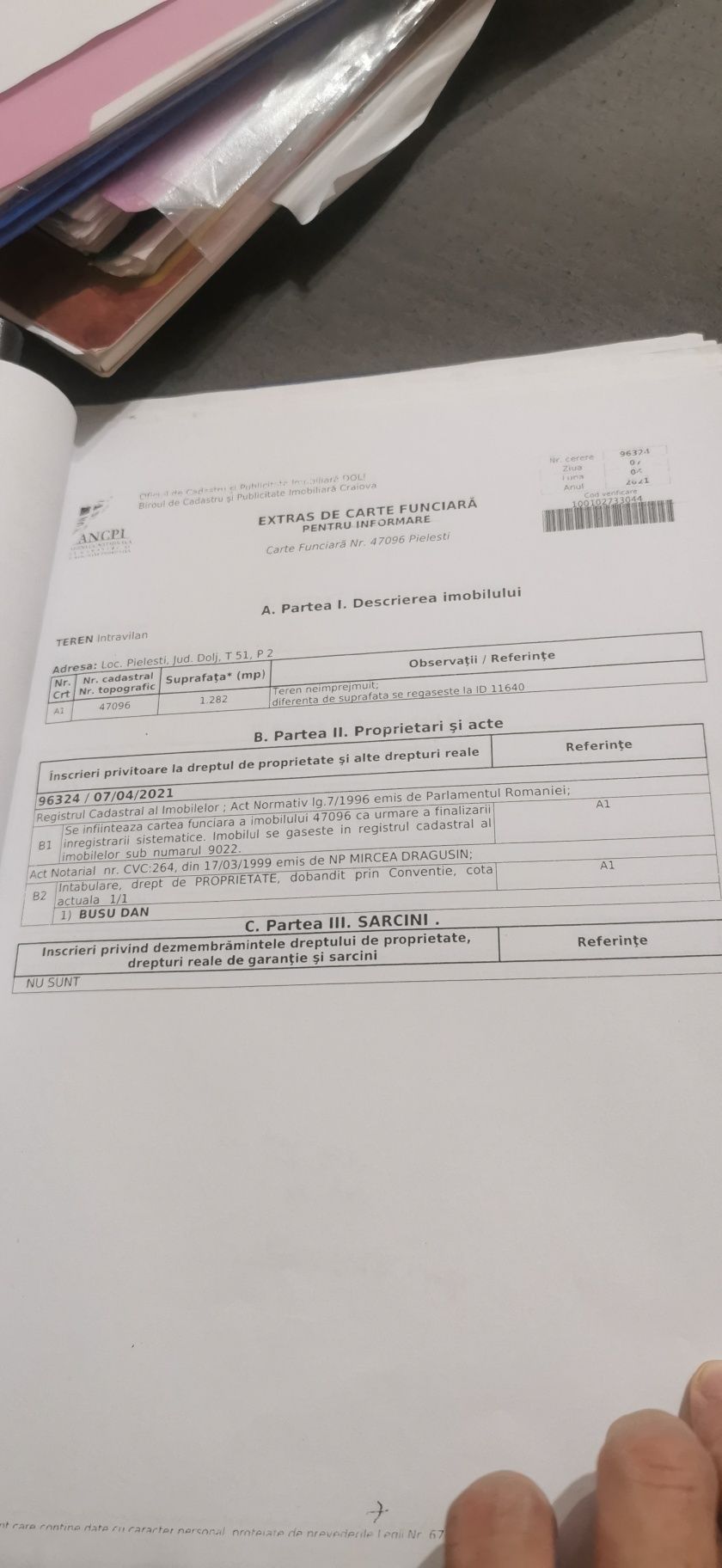 Teren cu deschidere la drumul Craiova-Pielesti