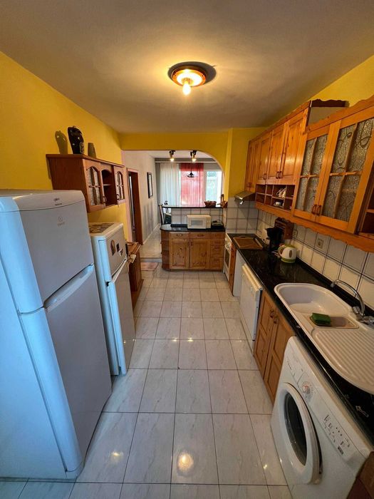 Многостаен апартамент в кв. Лазур