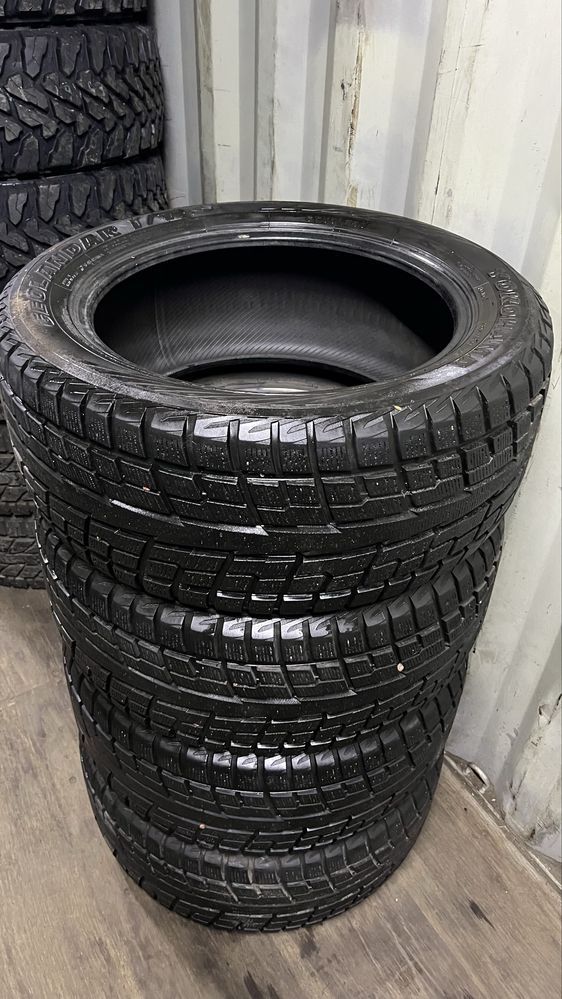 285/50 R20 комплект зимних шин Yokohama Geolandar