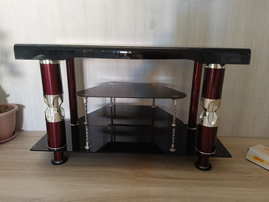 Продам стол тумба в отличном состоянии не дорого