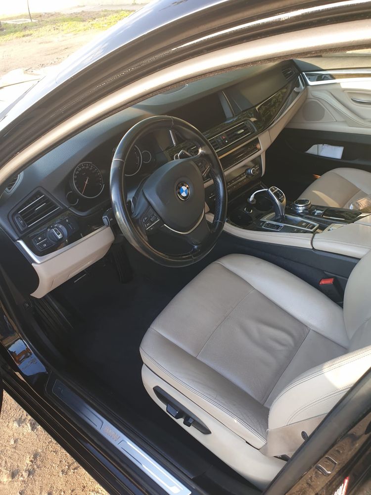 Vand / Schimb BMW F10 525 xDrive 2014