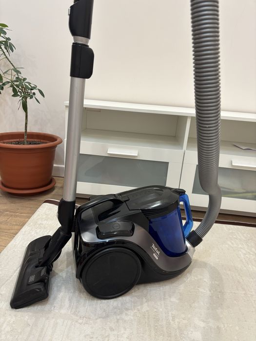 Продам пылесос Tefal