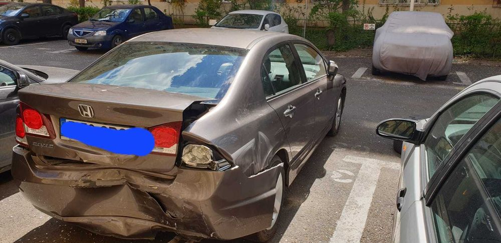 Tinichigerie-vopsitorie auto-moto ,ofer servici de calitate