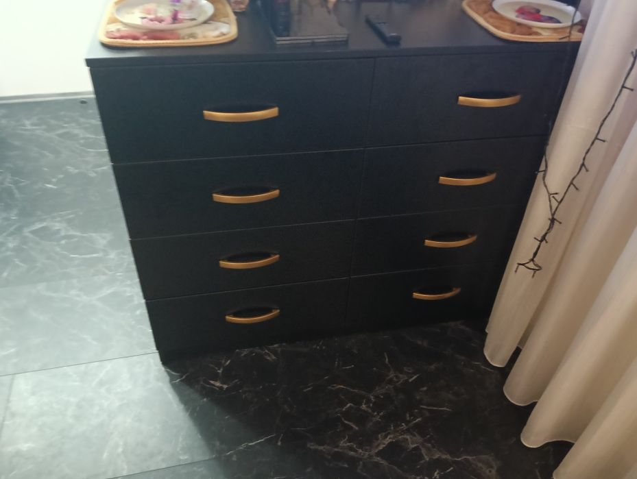 300 Lei Dulap cu sertar