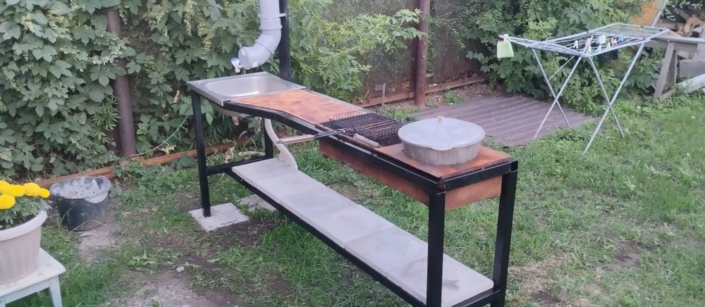 Мангальная зона  с умывальником