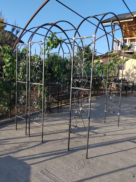 Arcade pergole balansoare de vânzare