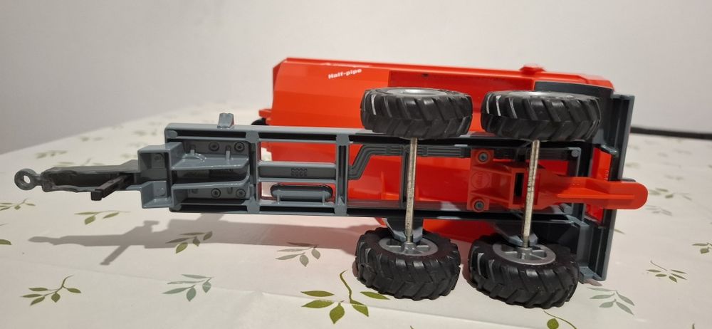 Remorca basculantă Siku