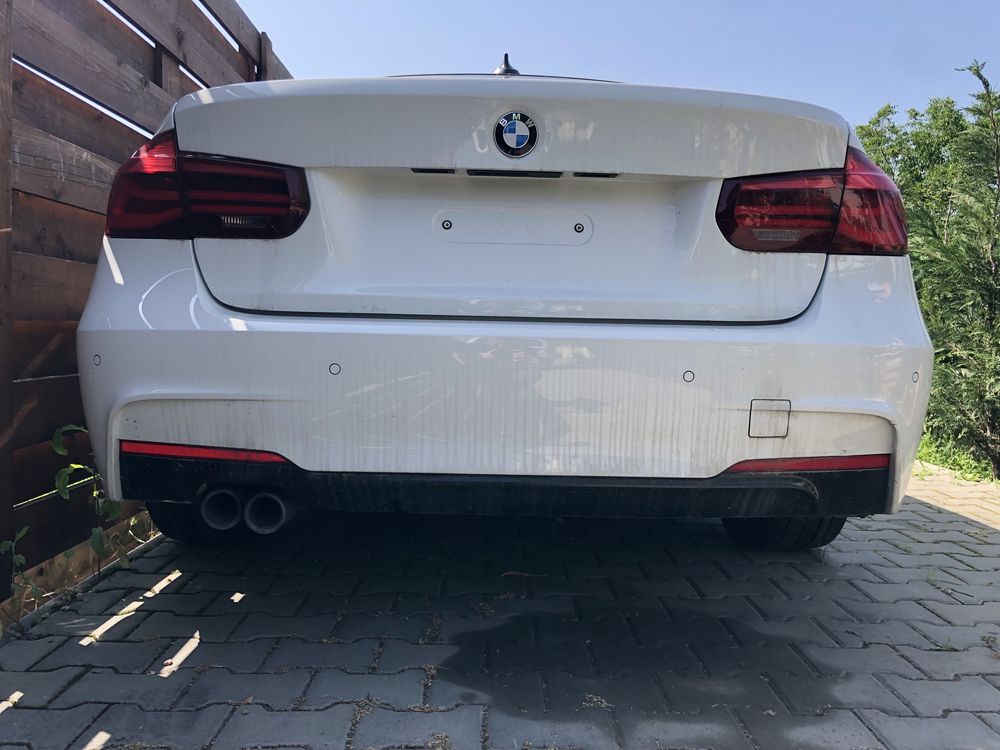 Set Triple/stopuri BMW F30 LCI/Facelift