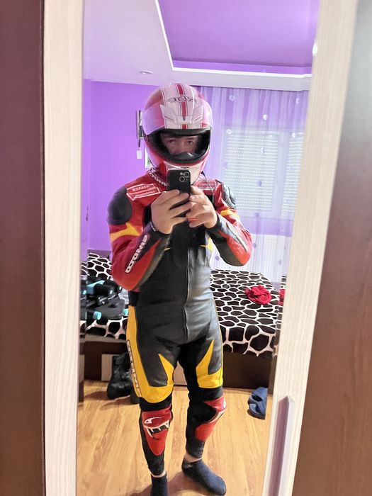 Combinezon / GI MOTO, casca, cizme Dainese / schimb