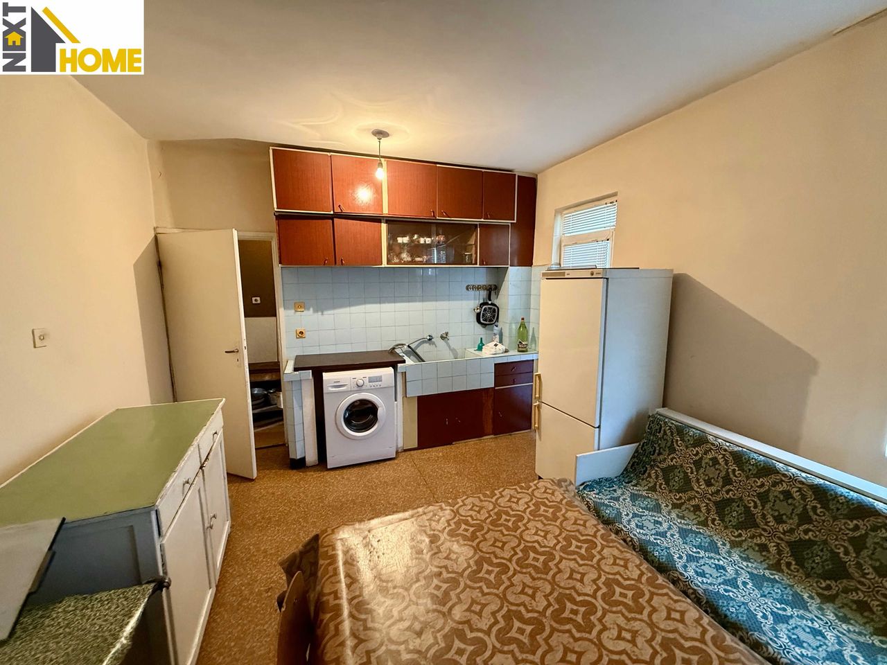 Продава се Тристаен апартамент в Асеновград - 93 кв.м за 932 €/кв.м - Снимка #8
