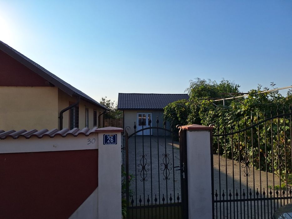 Casa Vulturu Vrancea Vând ,schimb cu garsoniera, apartament Focsani