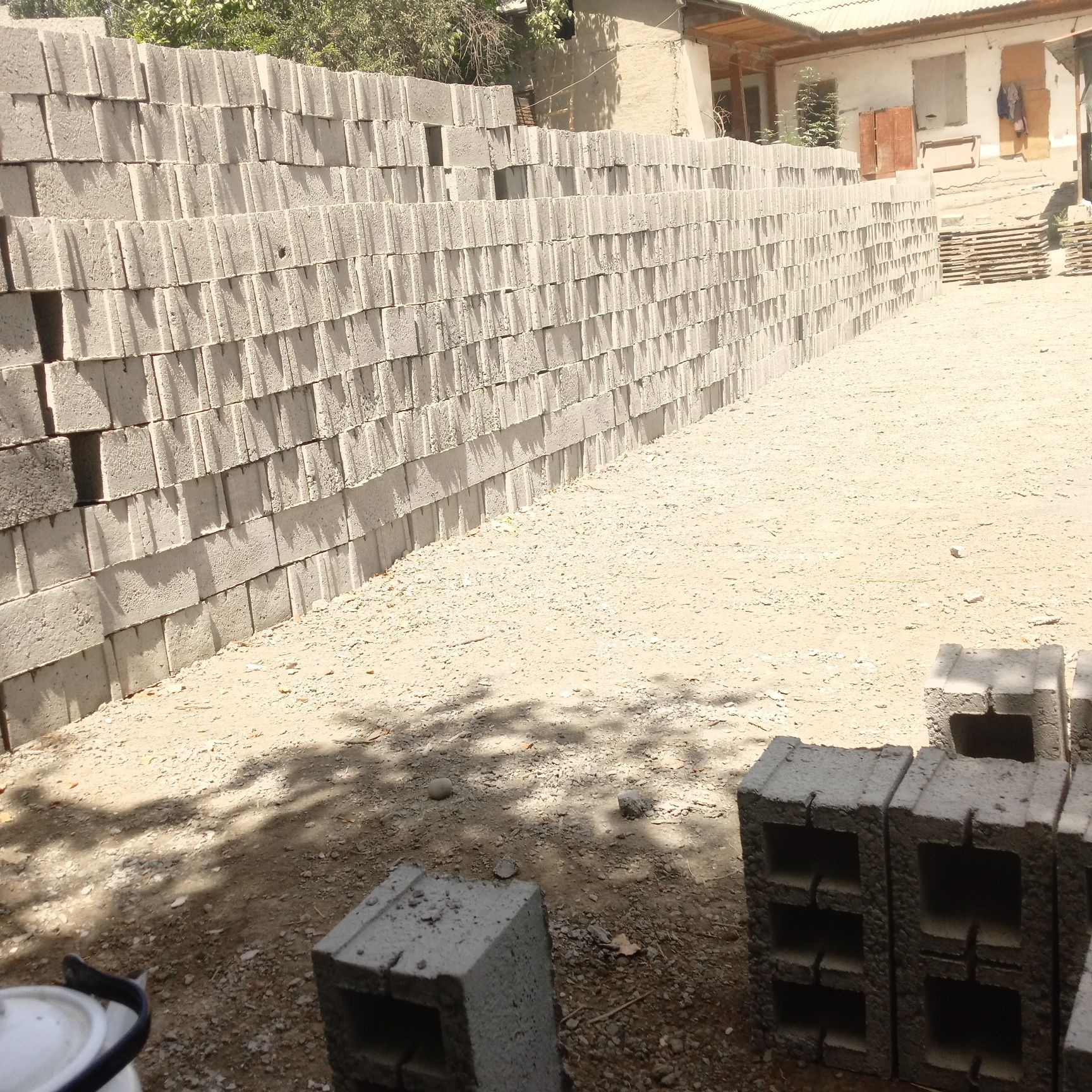 Sifatli shlakablok mahsuloti razmer 17/35 narxi 2500 som fargona