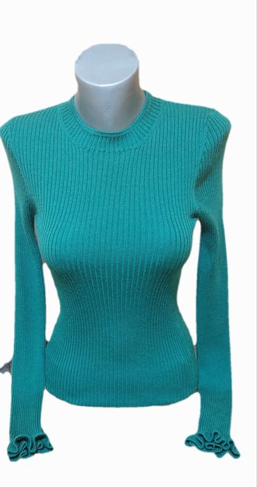 Пуловер  FABIENNE CHAPOT. 100% вълна. размер S.