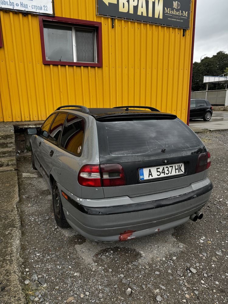 Volvo V40 1.9 102 кс 2001 на части