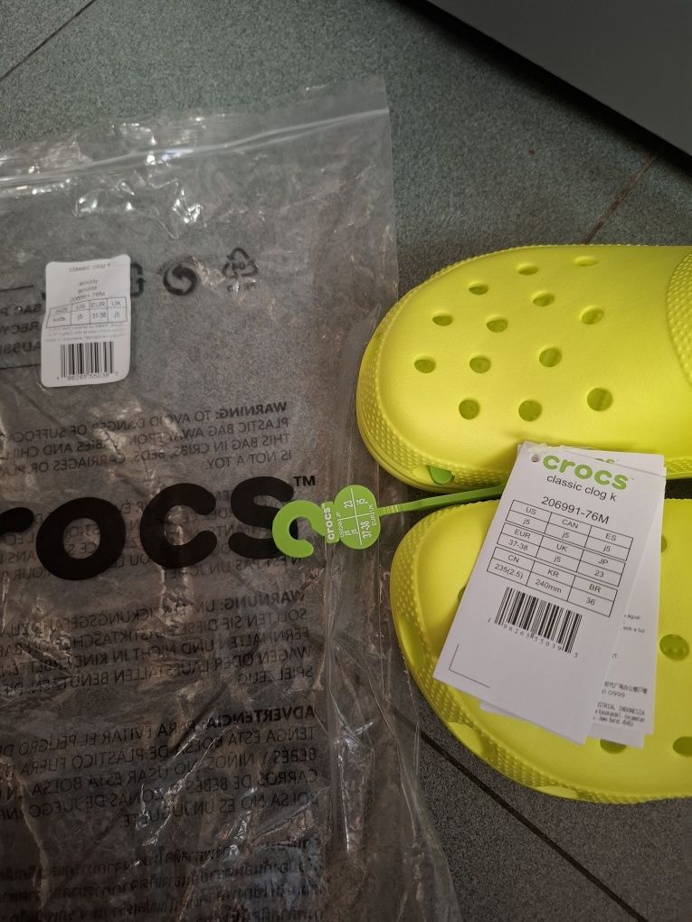 Нови Чехли Crocs 37/38