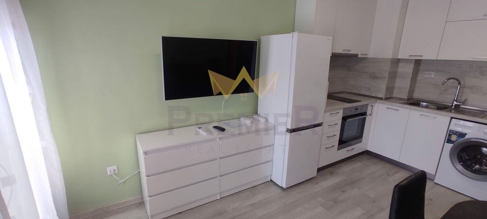 Дава се под наем Двустаен апартамент в Варна, Гранд Мол Варна - 48 кв.м за 395.25 € - Снимка #1