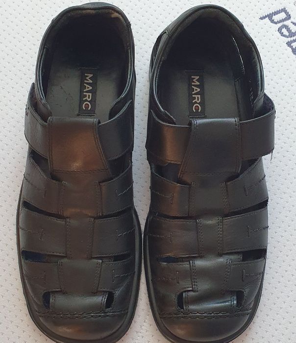 Vând pantofi bărbați