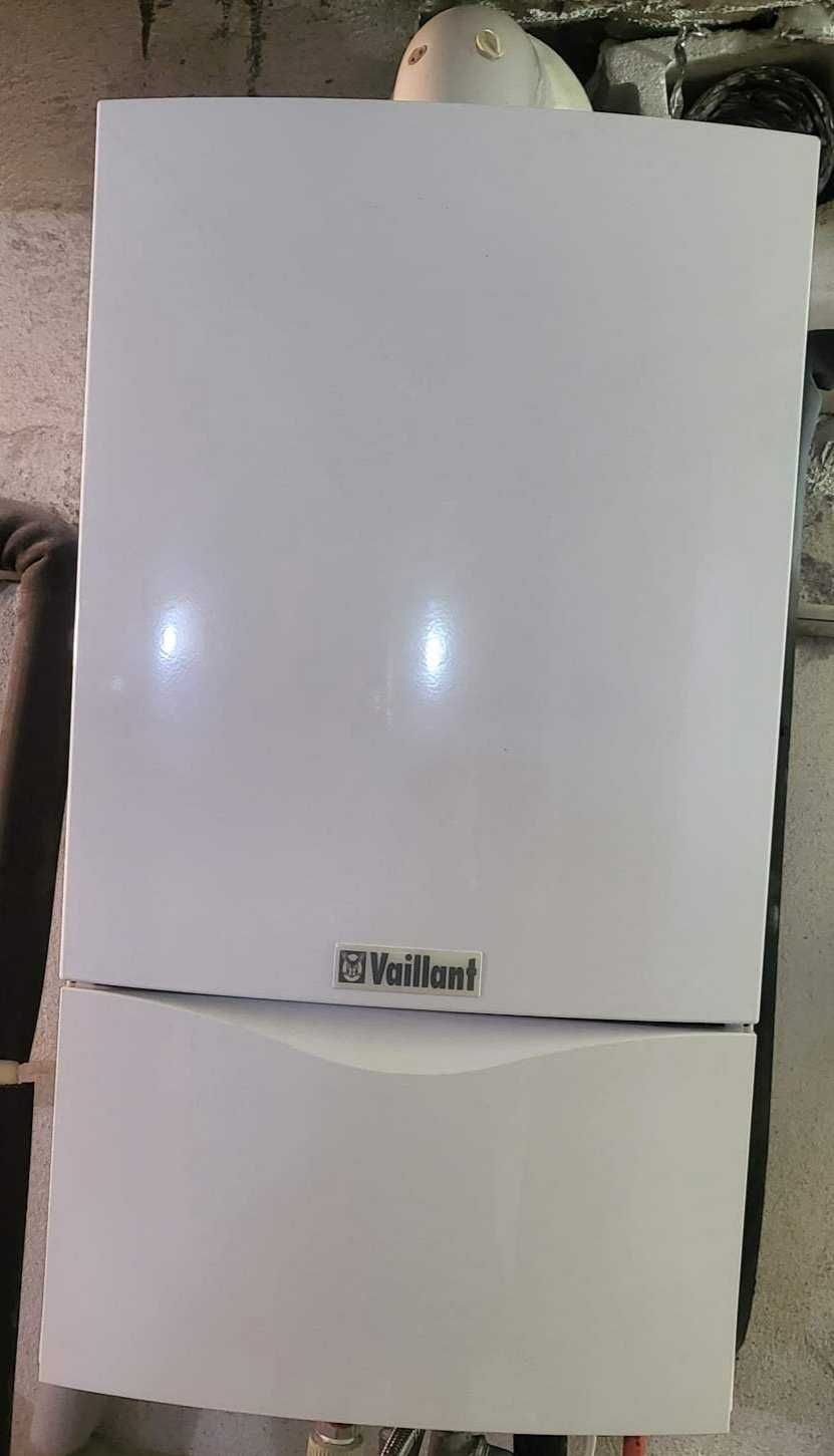 Кондензационен газов котел vaillant Turbo max plus 824 E