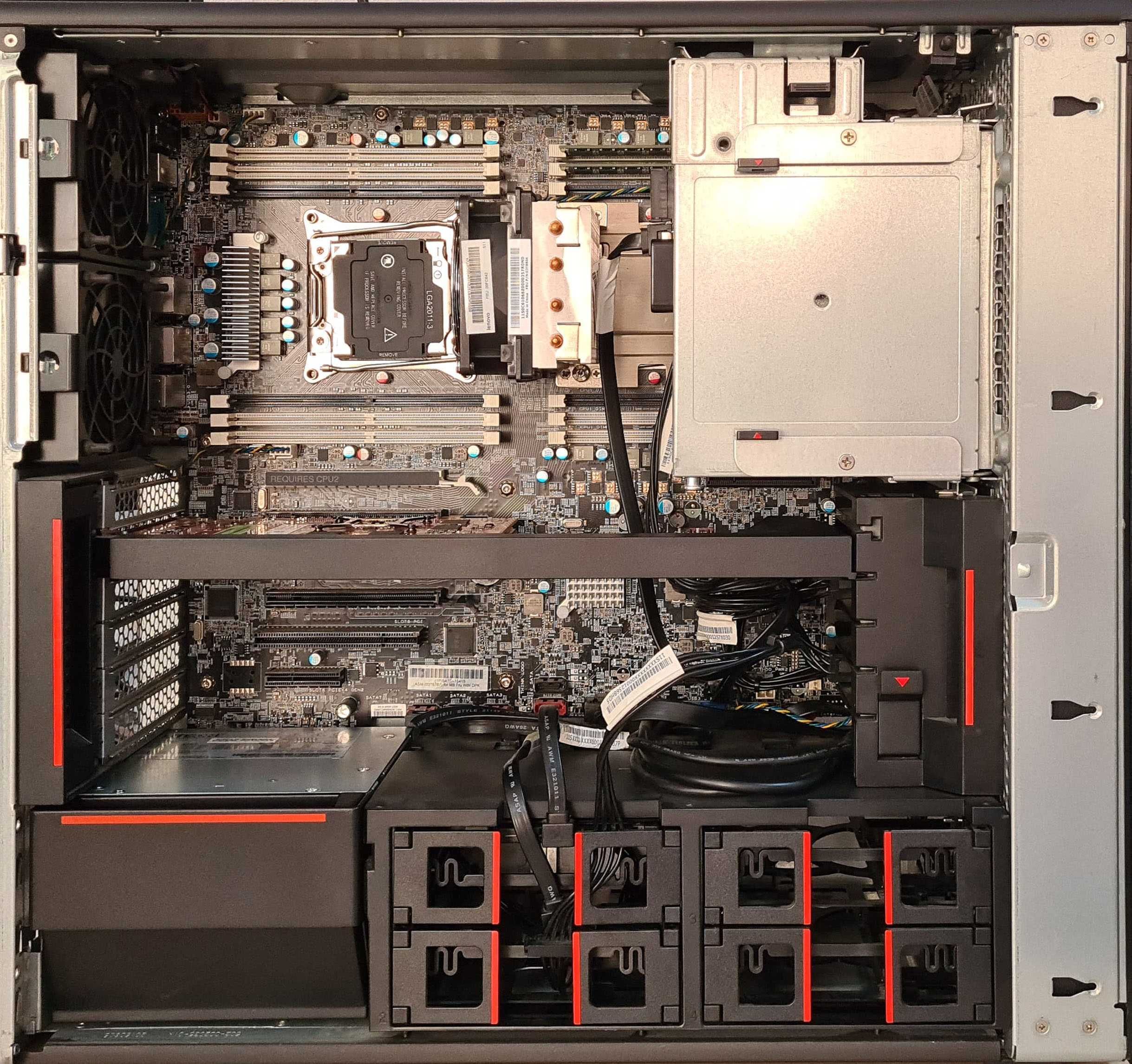 Vand Statie Grafica Lenovo ThinkStation P700