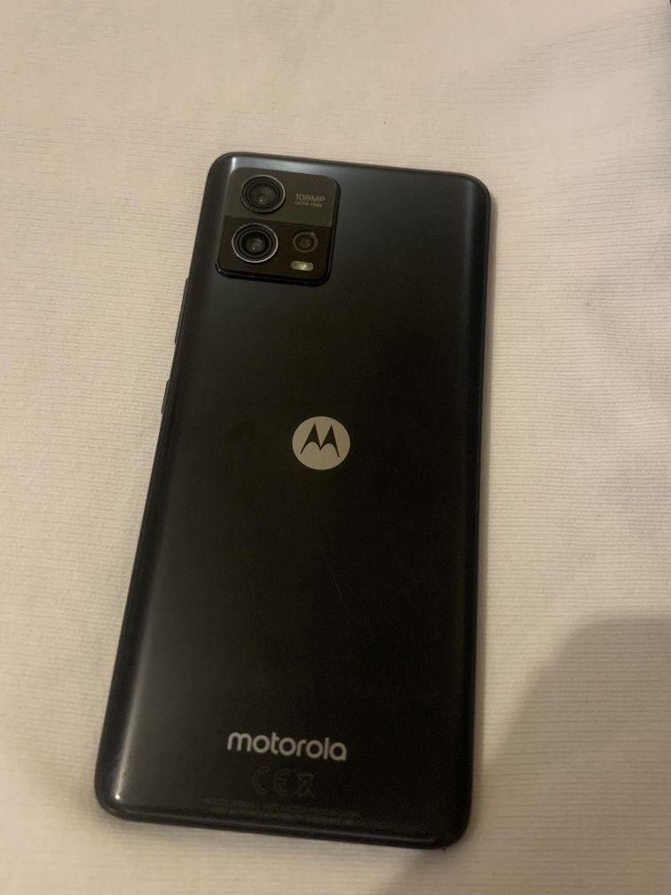 Vând sau schimb Motorola g72 dual sim