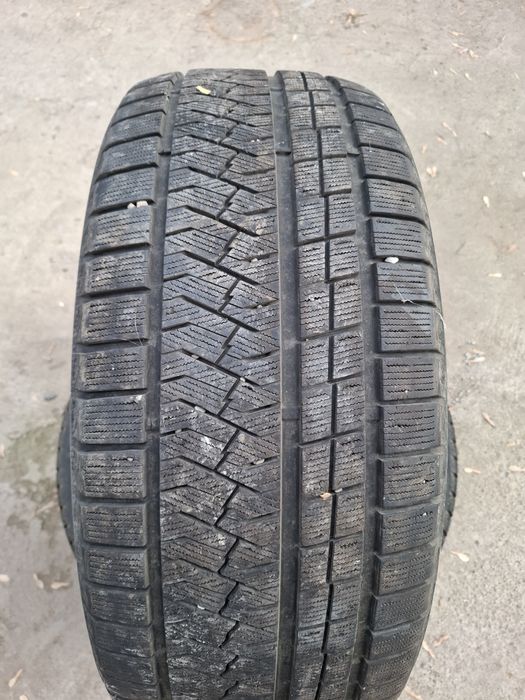 Продам шины лепучка 285/50/20