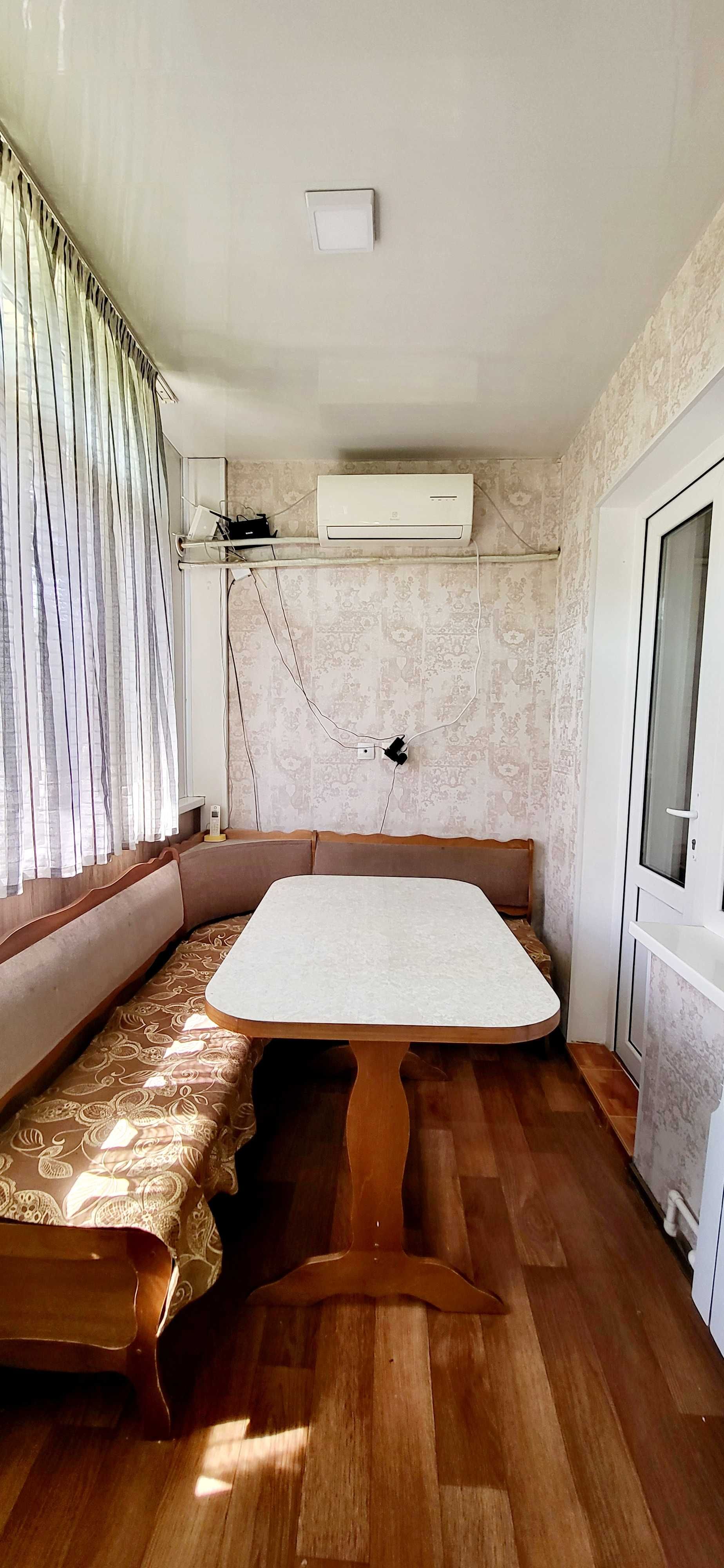 Kvartira 3/2/4 g'ishtli uy 77 seriya