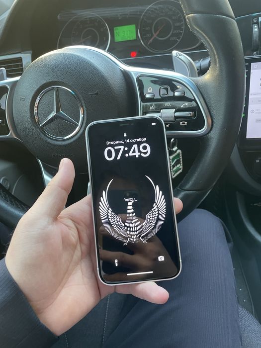 Iphone XR 16 korpus sotiladi