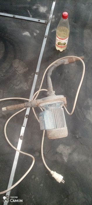 Продам насос водяной